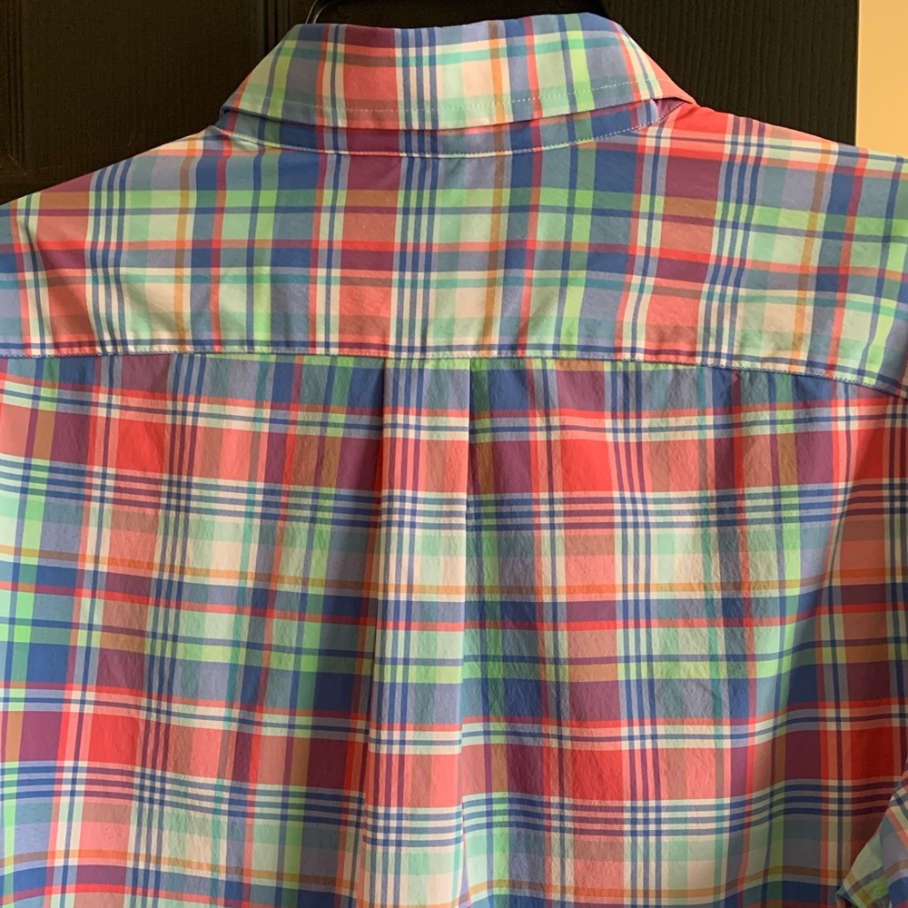 Vineyard vines shirt - Picture 3 of 4